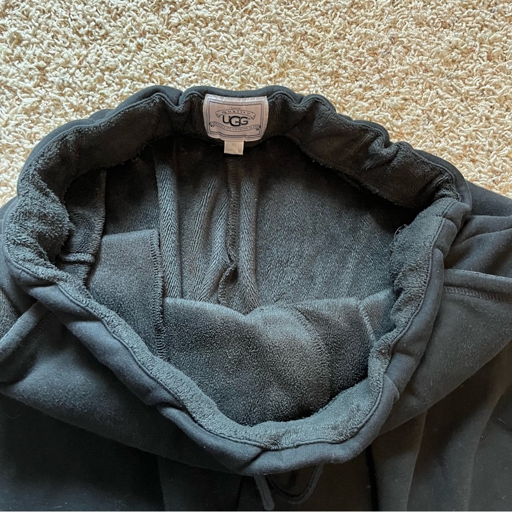 UGG Men’s Black Colton Sweatpants - Picture 5 of 6